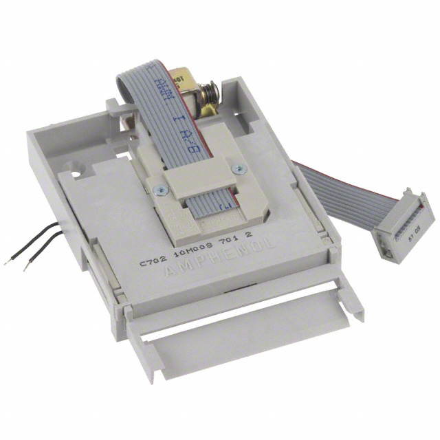 AMPHENOL 存储器连接器 - PC 卡插槽 C702 10M008 701 2